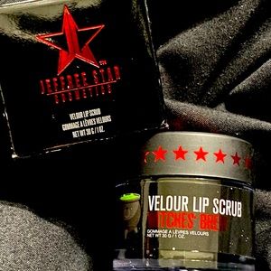 JSC Witches Brew Lip Scrub